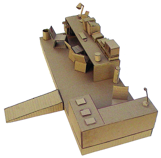 Gallery Crossing, Model of the installation made of cardboard