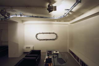 Parassita funzionale, Site-specific installation for Fumagalli Gallery, Bergamo, Photo © Giorgio Colombo
