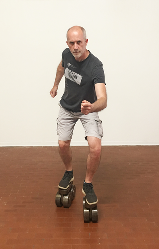 A prova di scemo (autoritratto), Portrait of Cesare Biratoni on roller skates, Photo © Luca Scarabelli